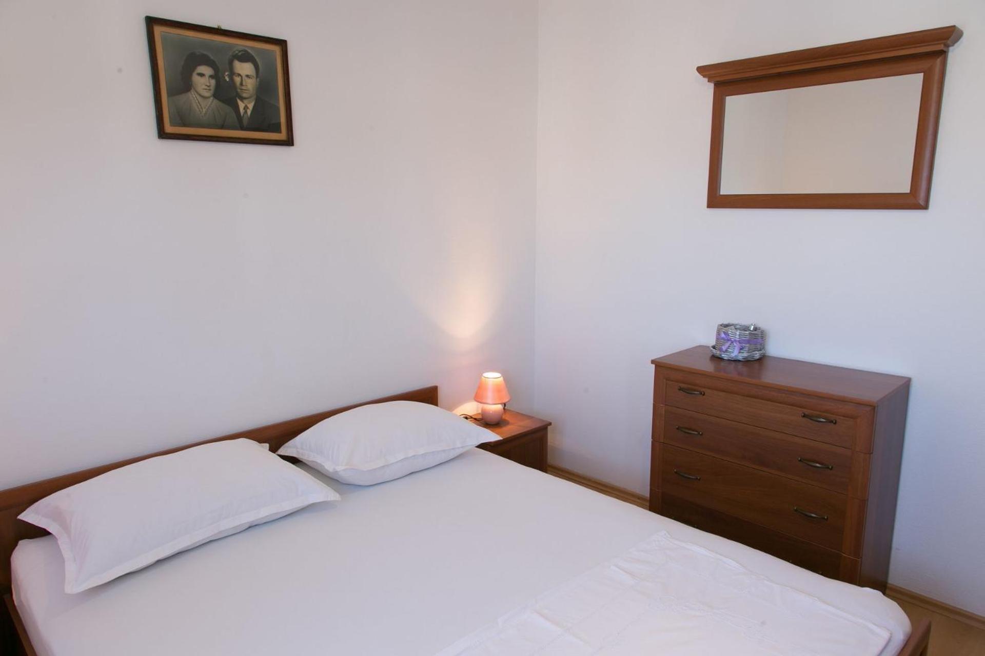 Apartments Ivica - 150M From Sea Трогир Екстериор снимка