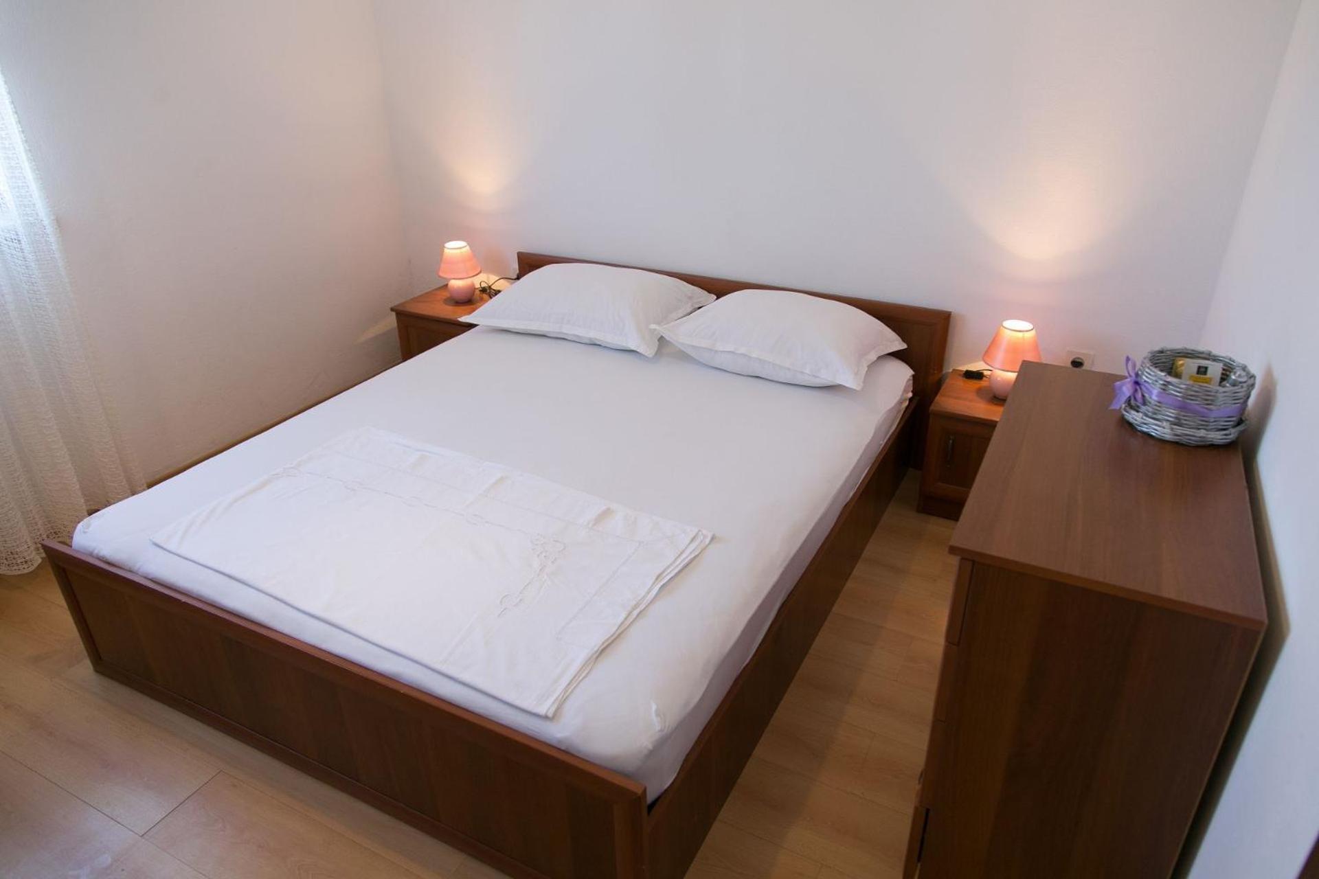 Apartments Ivica - 150M From Sea Трогир Екстериор снимка