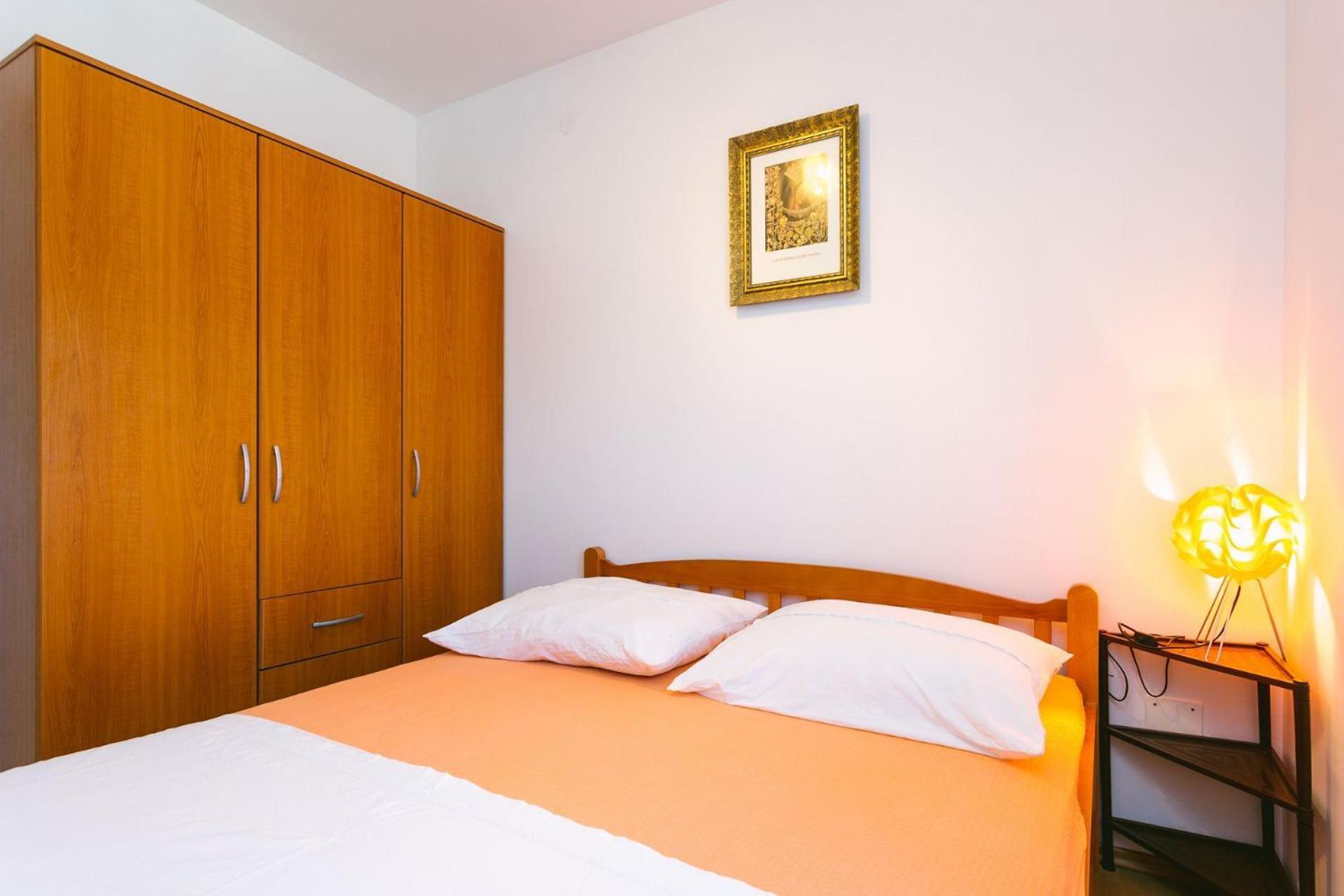 Apartments Ivica - 150M From Sea Трогир Екстериор снимка