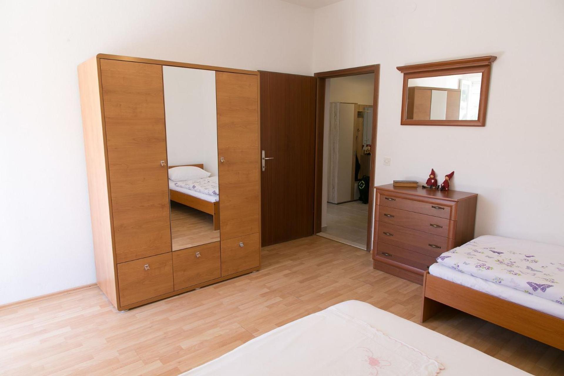 Apartments Ivica - 150M From Sea Трогир Екстериор снимка